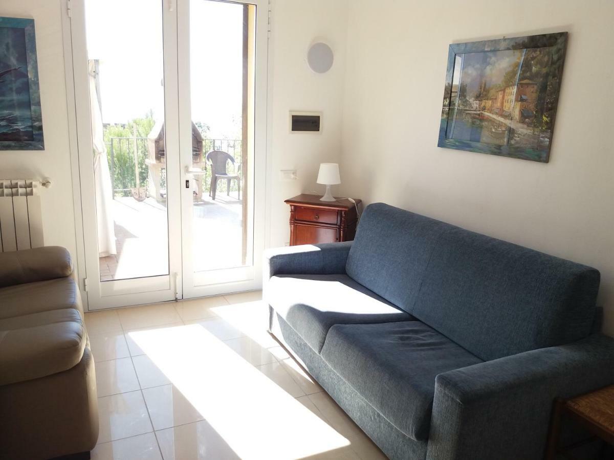 Villa Del Mare Ligure Elvezia Santo Stefano al Mare Bagian luar foto