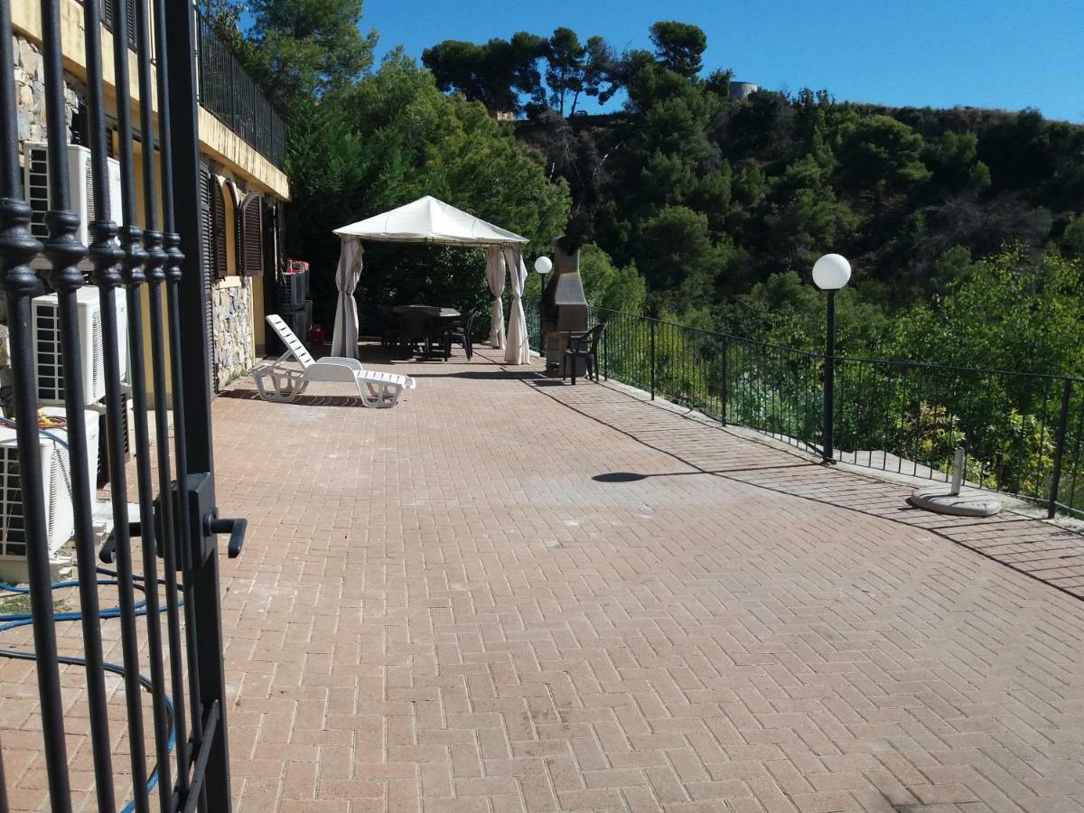 Villa Del Mare Ligure Elvezia Santo Stefano al Mare Bagian luar foto